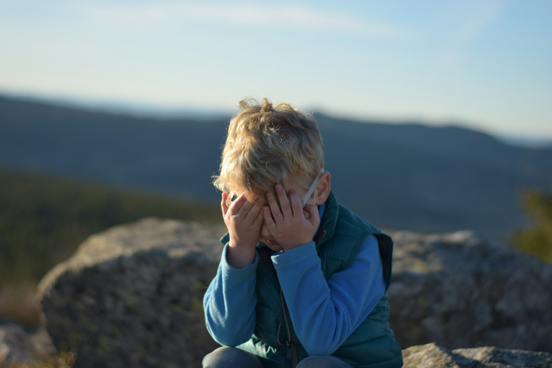 Practical Strategies to Nurture Emotional Resilience in Children